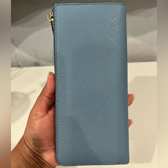 ❗️Sold❗️Michael Kors Wallet - Picture 6 of 11